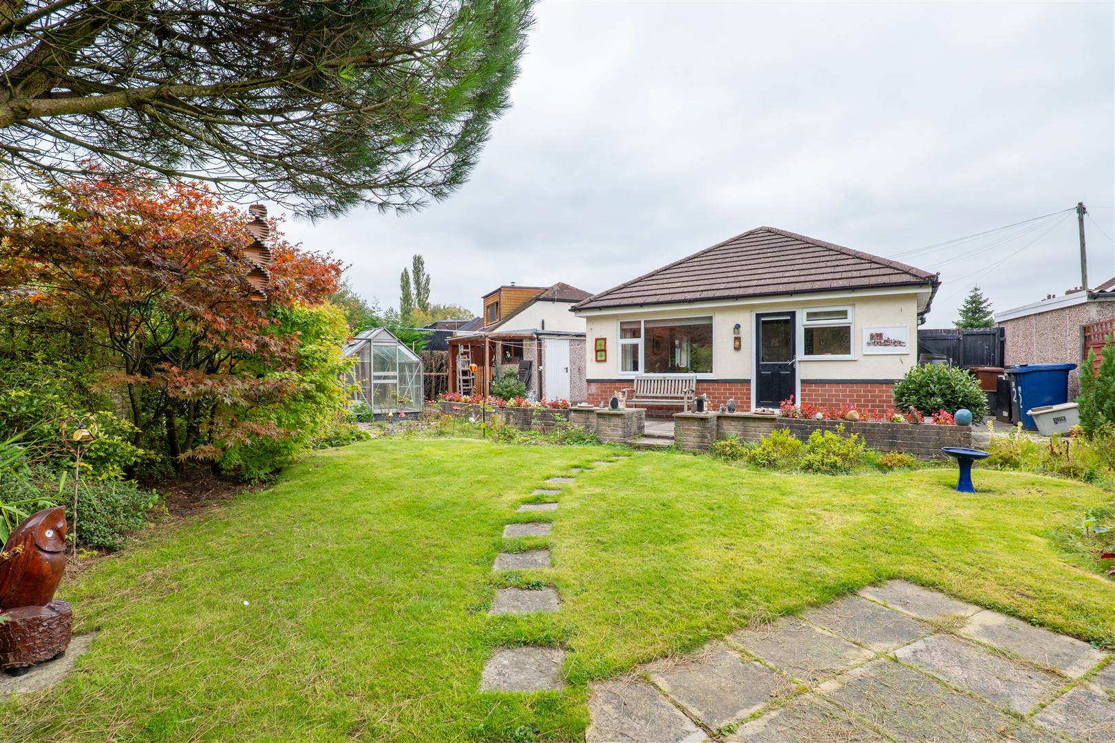 2 bed property in Graham Avenue, Preston